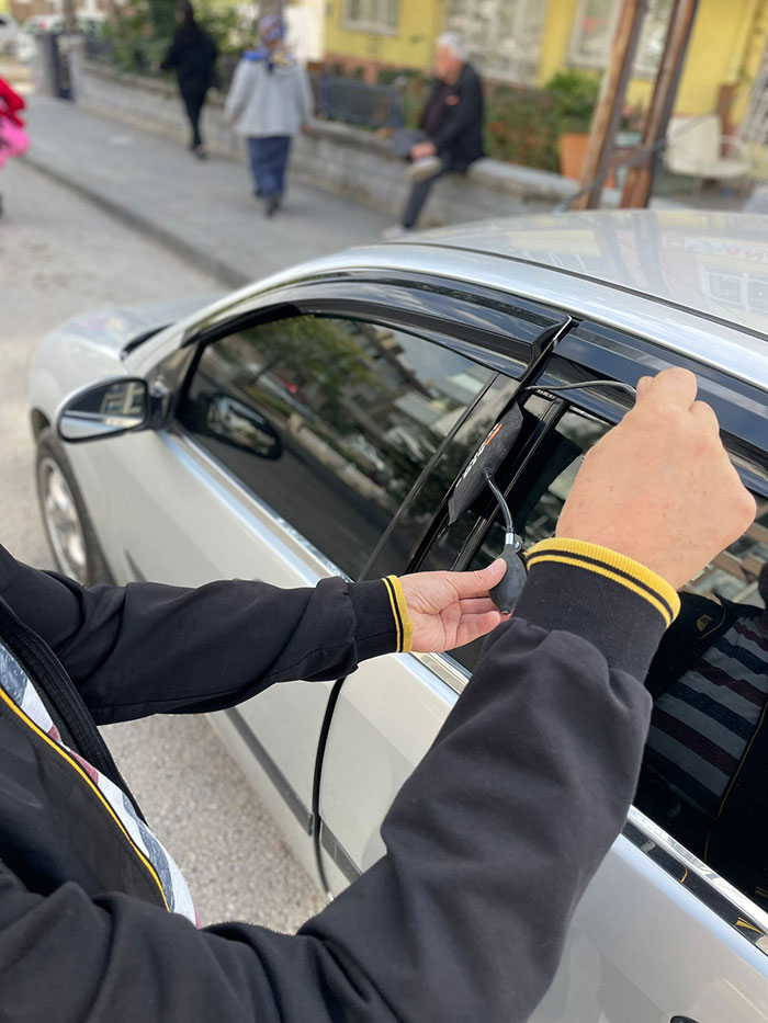 Yumurtalık Oto Kilitçisi